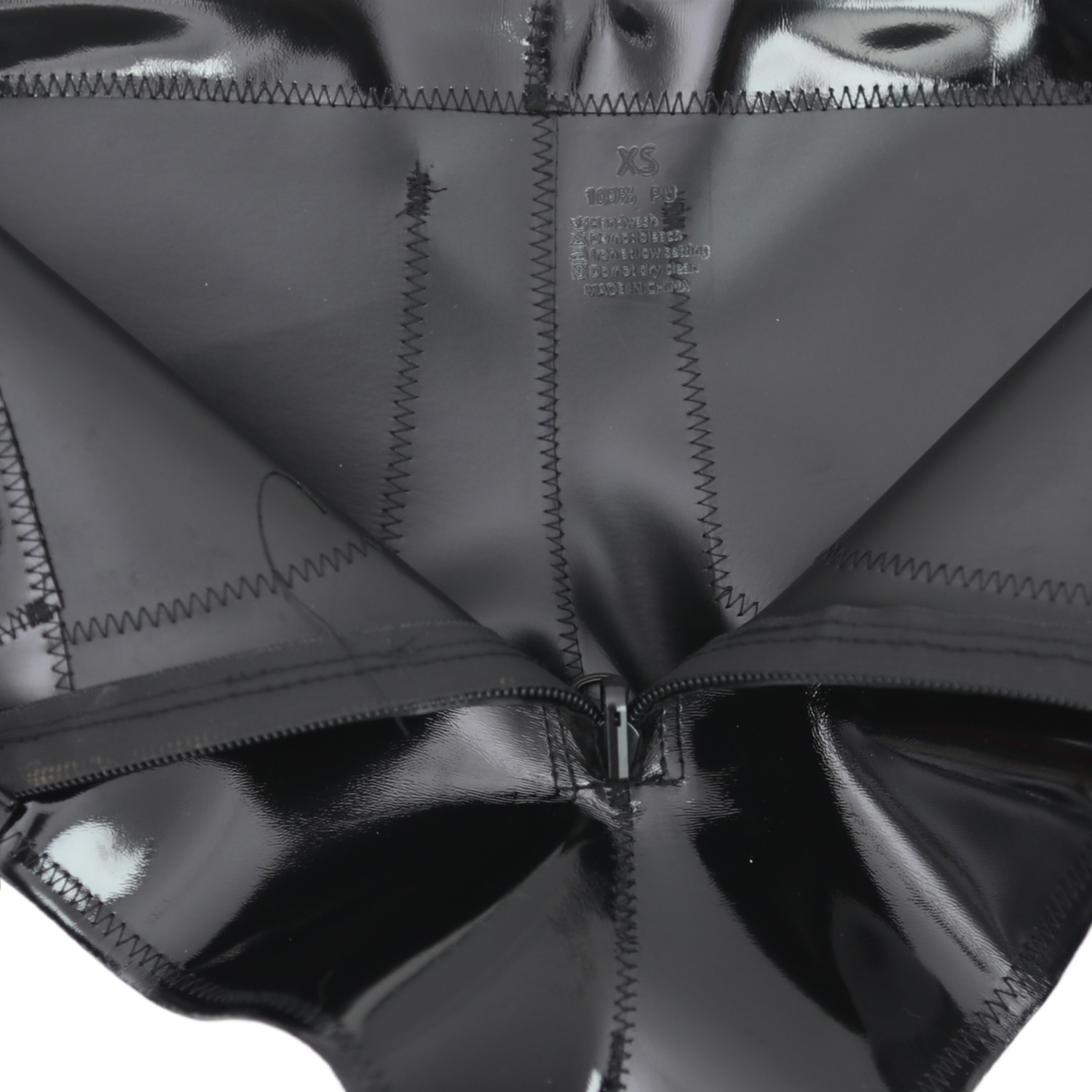 Pantaloncini Lucidi con Tasche - Street Fashion Style recensione e prezzo