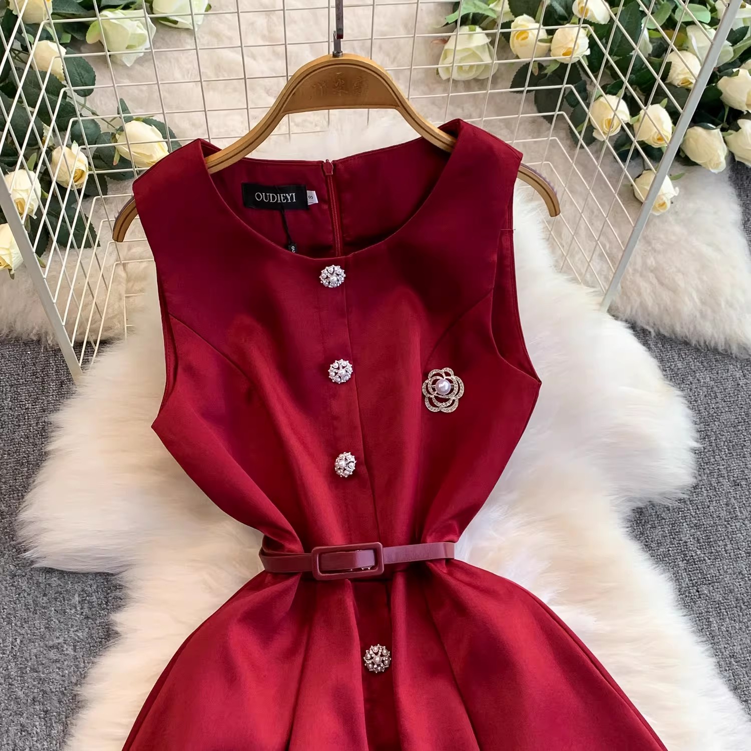 Fashion Runway Beeding A-line  - Street Fashion Runway recensione e prezzo