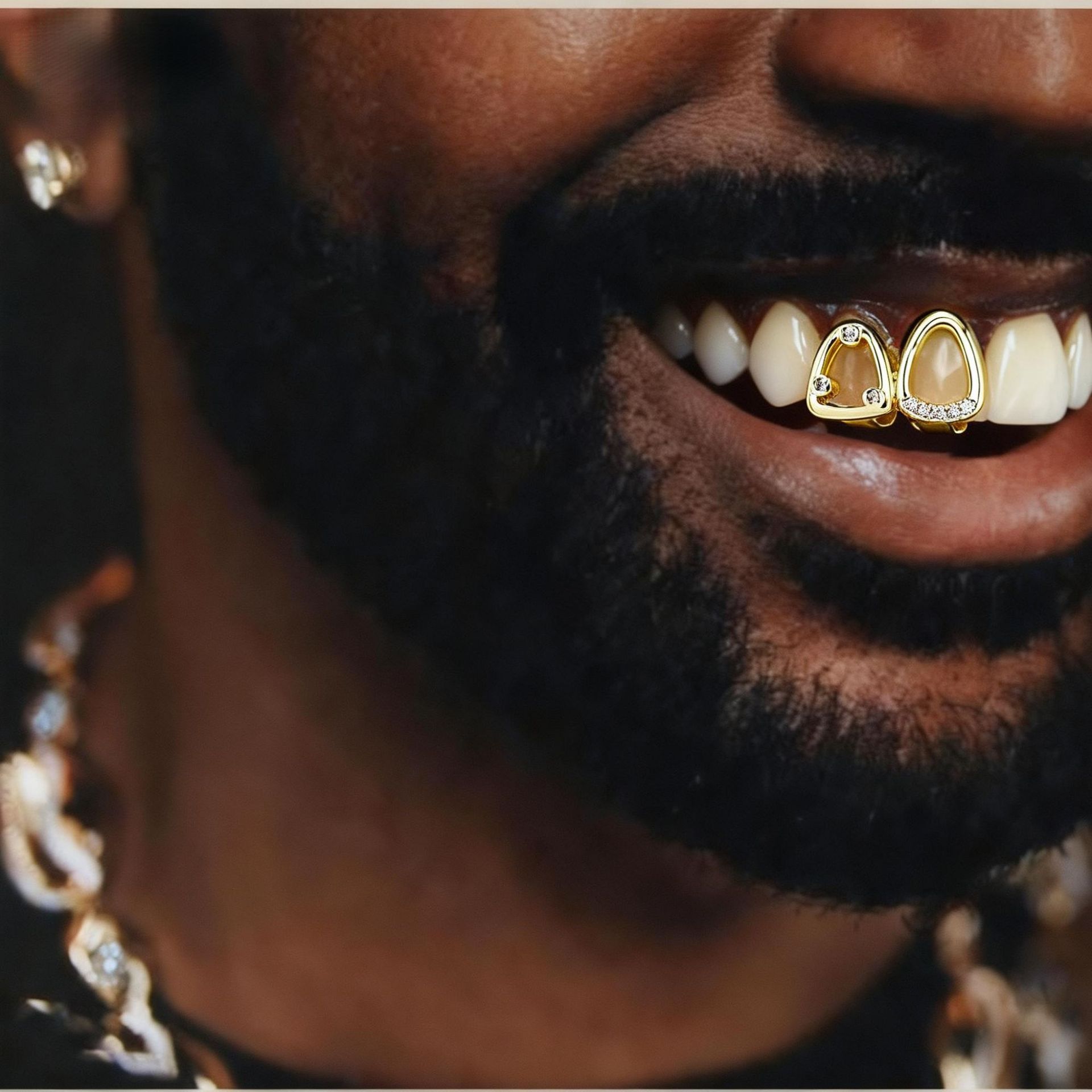 1 Pezzo Grillz per Denti in Ra - Street Fashion Essentials recensione e prezzo