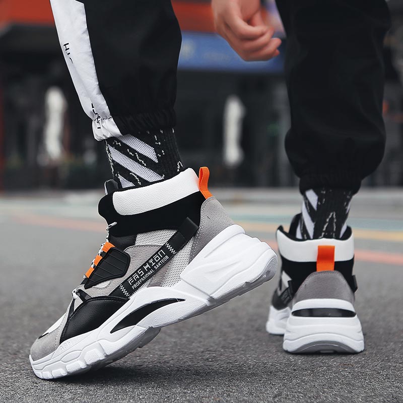 Hightop di trasporto degli uom - Fashion Street Night recensione e prezzo