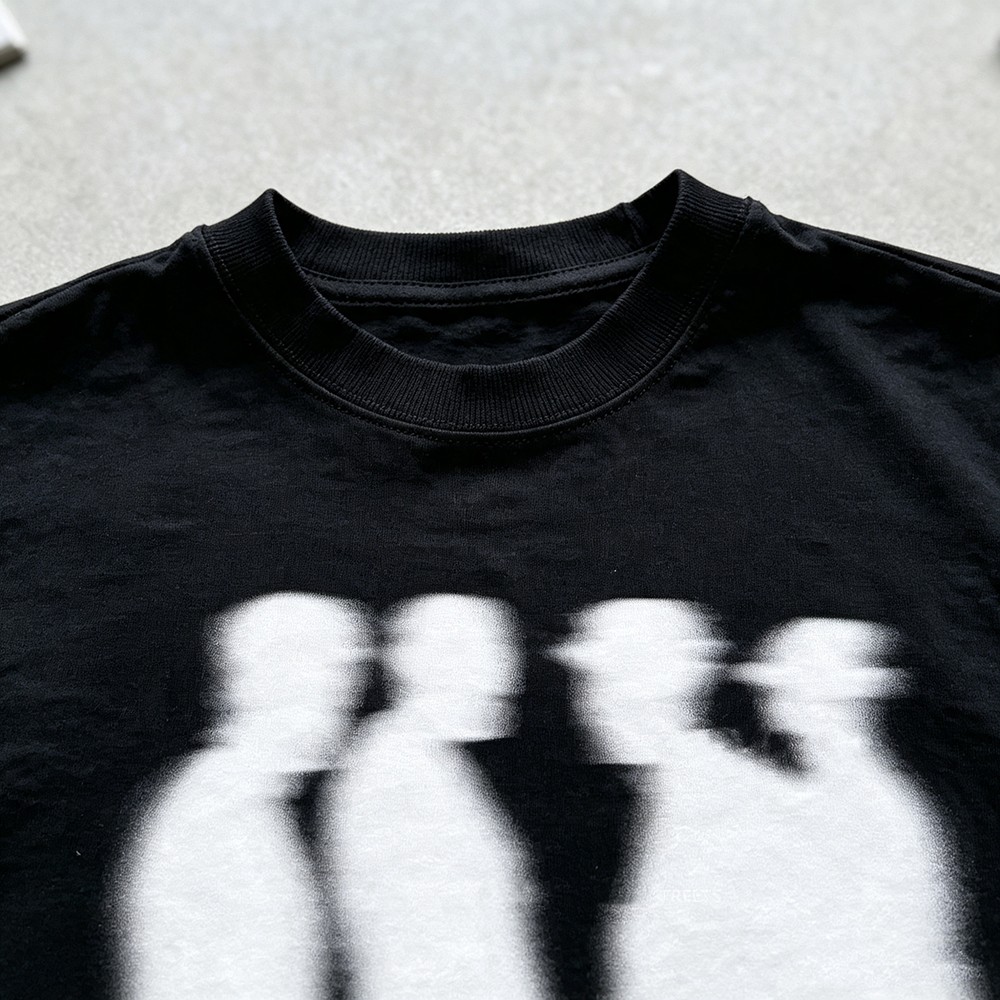 T-shirt grafica con silhouette - Street Fashion Vibes recensione e prezzo
