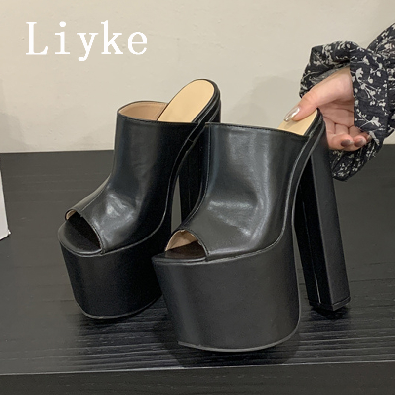 Liyke Runway Fashion 18CM Tacc - Street Fashion Runway recensione e prezzo