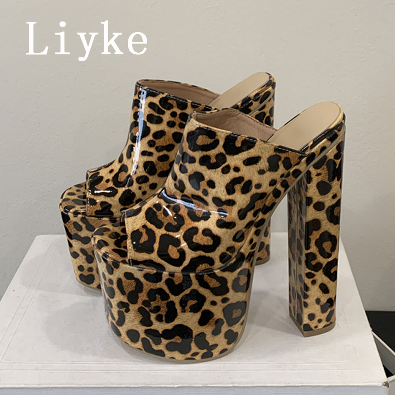 Liyke Runway Fashion 18CM Tacc - Street Fashion Runway recensione e prezzo