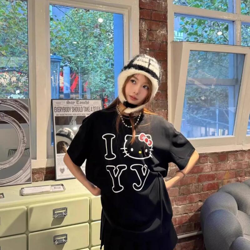 T-Shirt Unisex Sanrio a Manich - Street For Fashion recensione e prezzo