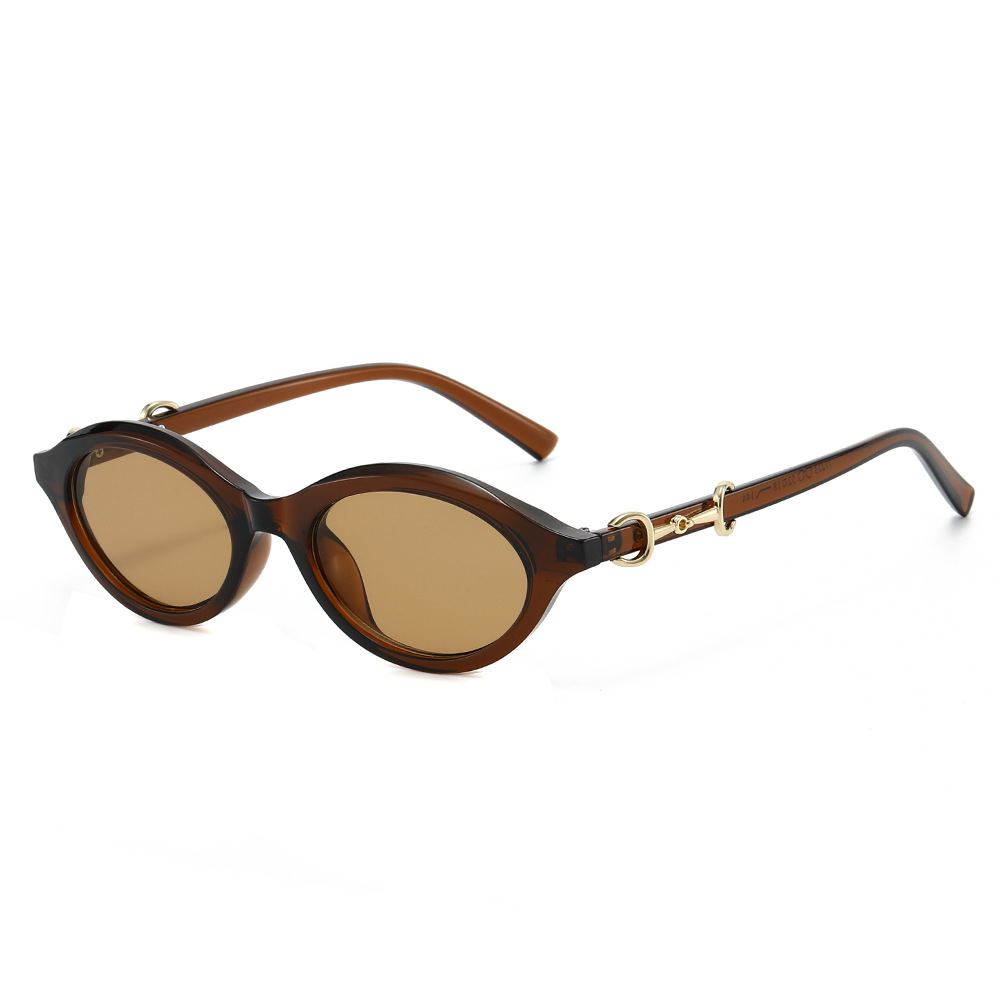 Nuovi Occhiali da Sole da Donn - Street Fashion Essentials recensione e prezzo